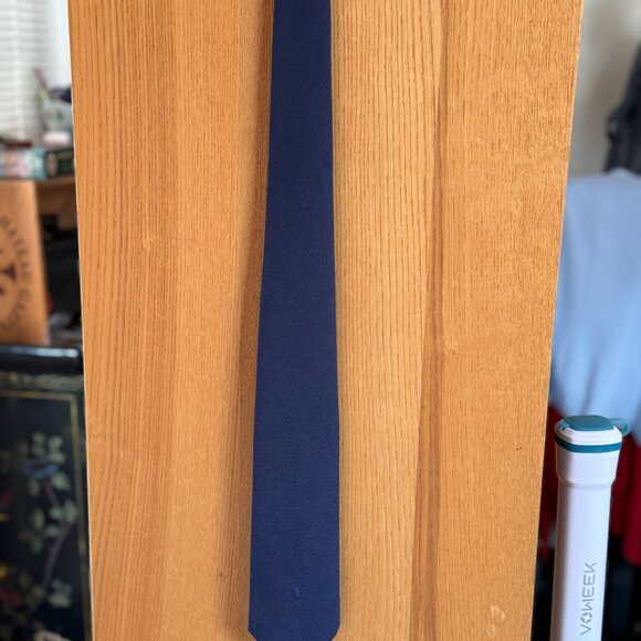 2 VTG Yves Saint Laurent NY Paris Solid Red Blue Slub Fabric Necktie Made in USA - Picture 13 of 13